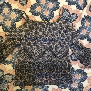 Beautiful Flowy Top✨